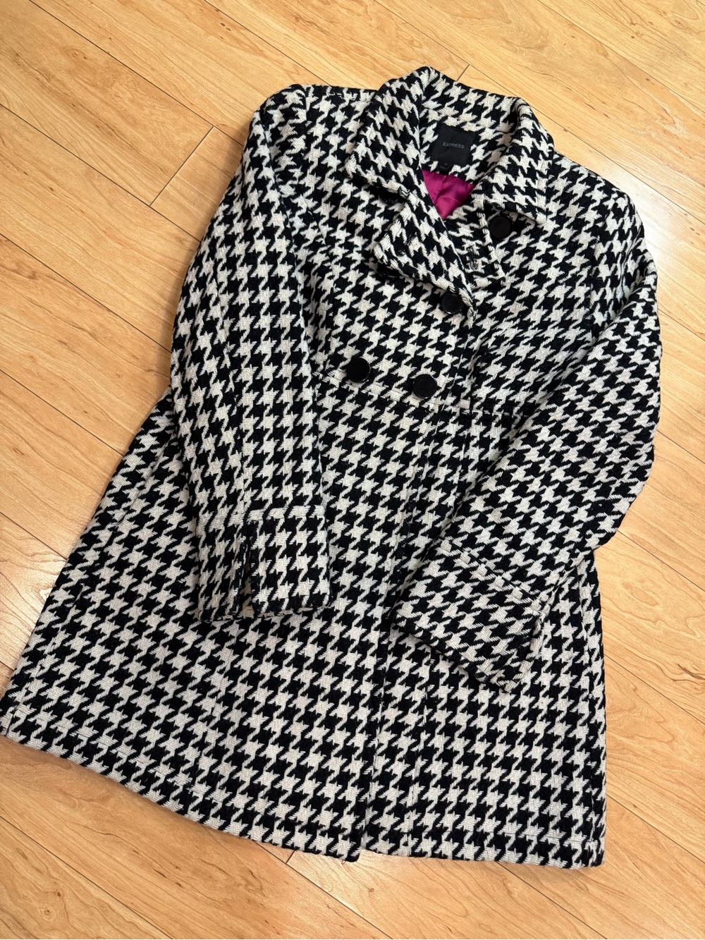 Express Women’s M Houndstooth Wool Blend Coat Black White Pink Lining Peacoat